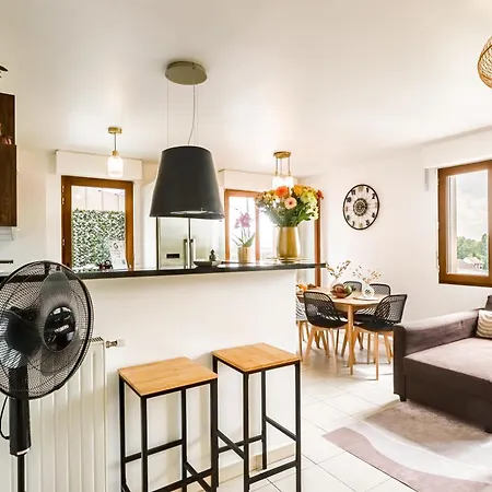 Le Petit Sesame Jacuzzi Cosy Stade De France 6 Personnes Wifi Terrasse Parking Prive Apartment *